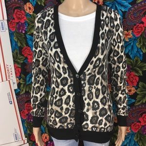 WOMEN’S HEART HIP CARDIGAN SWEATER LEOPARD CHEETAH MEDIUM TOP